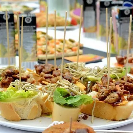 Playa De ホテル 2*